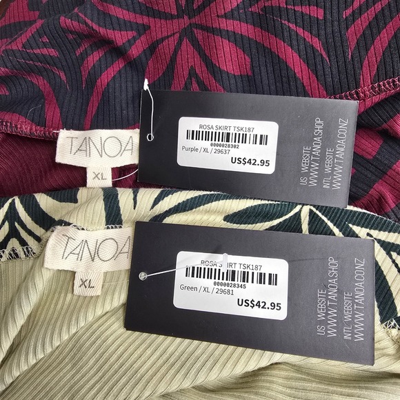 Lot of 2 Tanoa Womens XL Skirt Ribbed Maxi Skirts Polynesian Tribal Stretchy - Picture 8 of 10